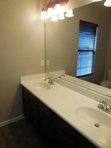 330 S Farmer Ave #103 — Photo 22