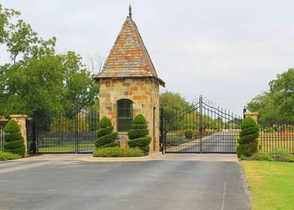 3rd image of 6224 Pecan Orchard Ct