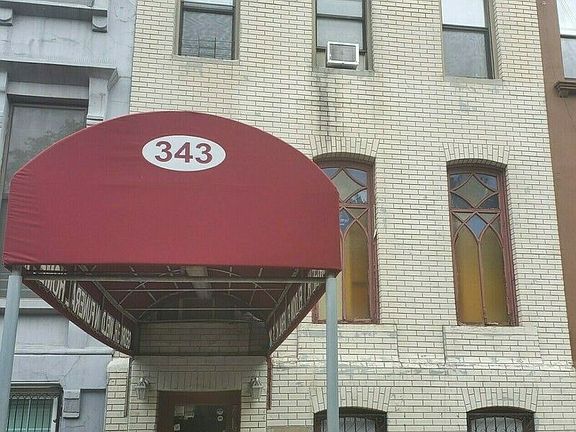 2nd image of 343 E 116th St #4