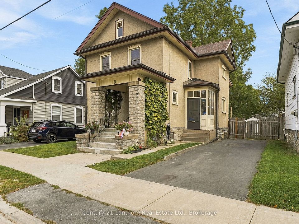 1st image of 9 Park St S