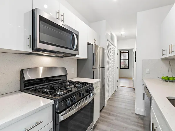 228 Montgomery St APT 1, Jersey City, NJ 07302