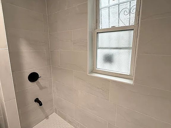 4th image of 114-62 Merrick Blvd #2W