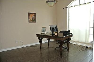 Office / 4th Bedroom with great natural light!