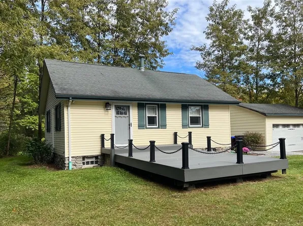 2354 Lake Rd, Sharpsville, PA 16150