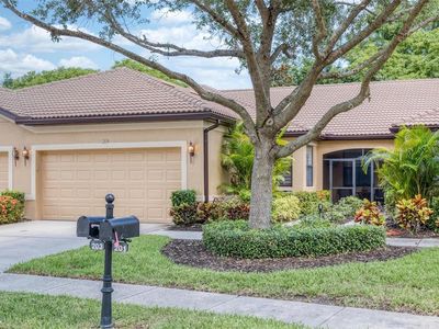 203 Shell Falls Dr, Apollo Beach, FL, 33572