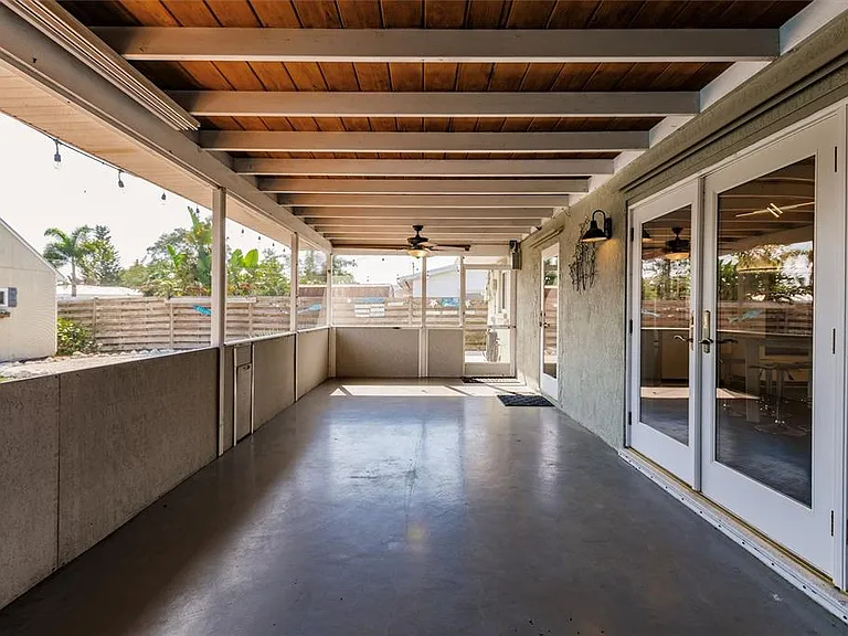 1720 Colleen St — Photo 39