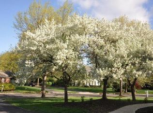 568 Sentinel Rd, Moorestown, NJ 08057