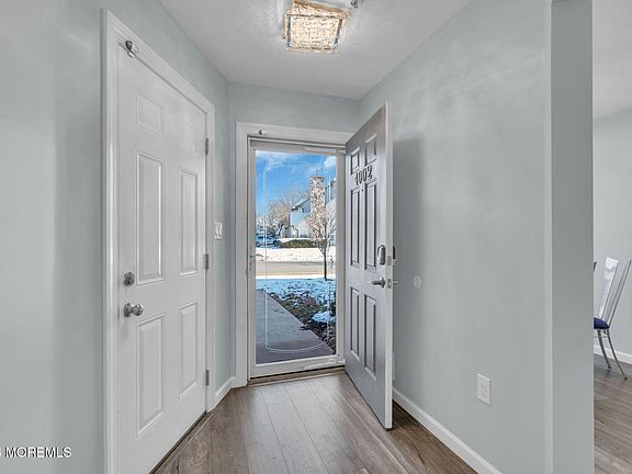 2nd image of 4002 Cleveland Street