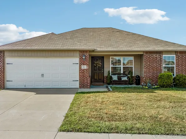 5812 E 146th Pl S, Bixby, OK 74008