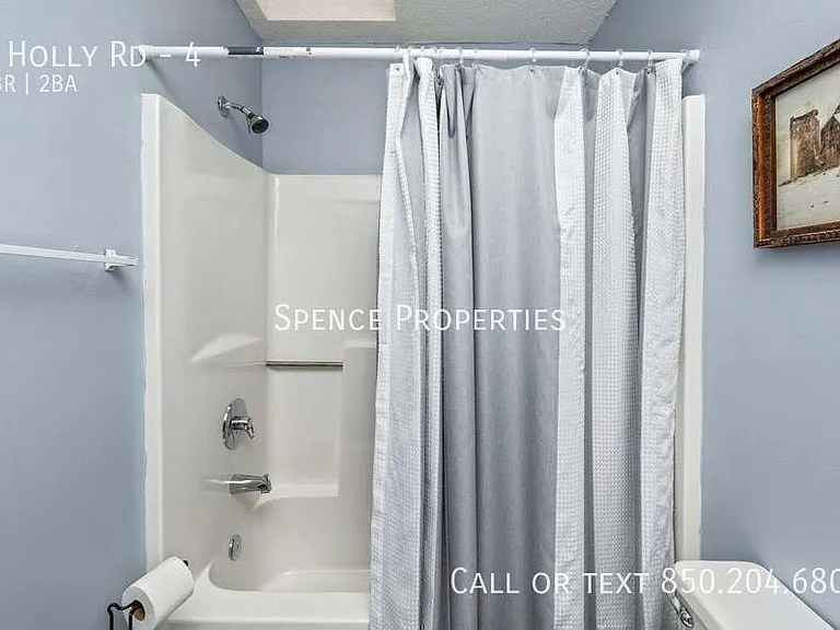 4 Holly Rd #4 — Photo 20