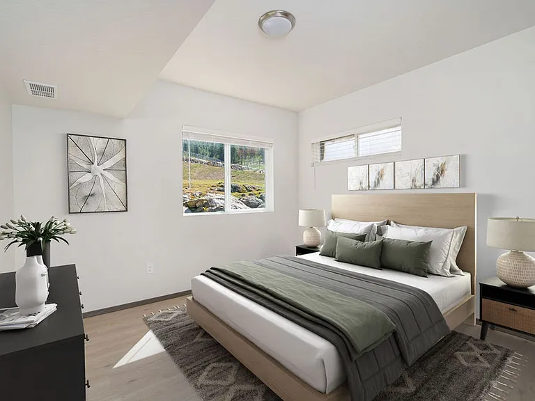 The Vistas Apartments at Beacon Hill — Photo 43
