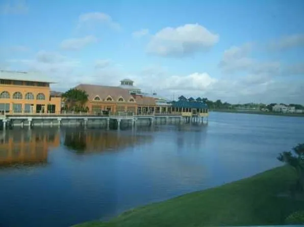 6581 Via Regina, Boca Raton, FL 33433