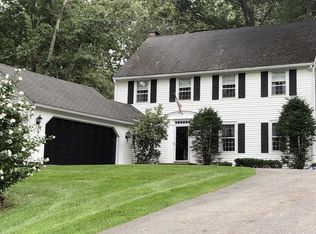 445 Chestnut St, North Andover, MA 01845