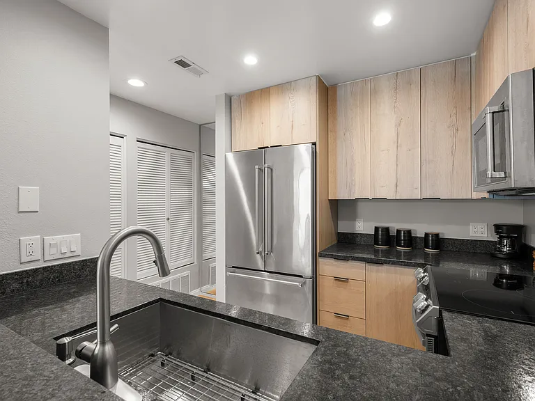 701 Kettner Blvd #157 — Photo 18