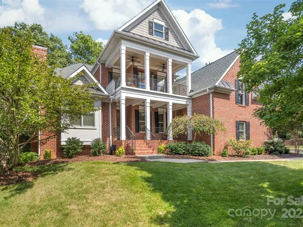 3301 McPherson St, Waxhaw, NC 28173