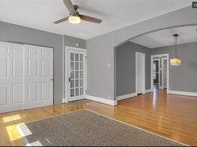 6025 Dewey Ave, Saint Louis, MO