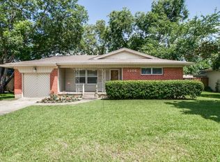 3208 Old Orchard Rd, Garland, TX 75041