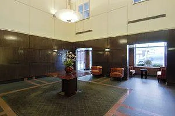 Rented by Douglas Elliman | media 16