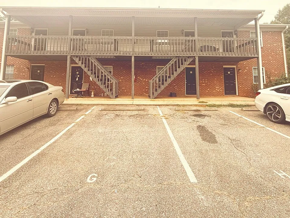 306 Reece Ave