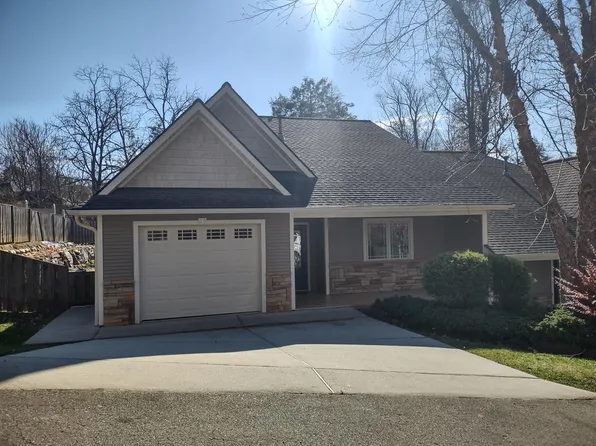25 Bee Tree Village Pkwy, Swannanoa, NC 28778