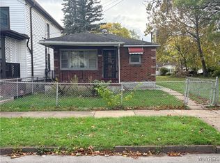 1923 Cudaback Ave, Niagara Falls, NY 14303