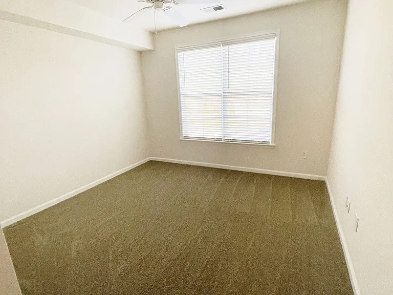 Clairmont at Chesterfield — Photo 150