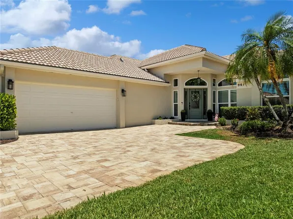 961 LIVE OAK AVENUE NE, ST PETERSBURG, FL 33703
