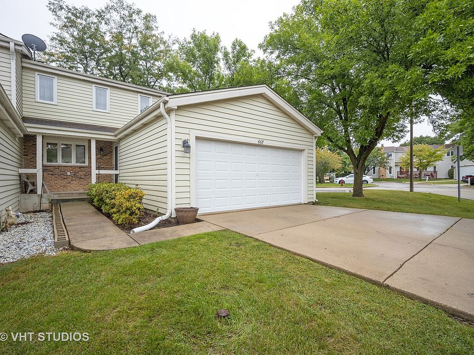 1st image of 667 Lincolnshire Ln