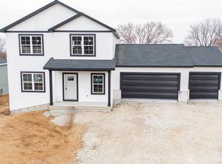 414 Ridge Court, Orfordville, WI 53576