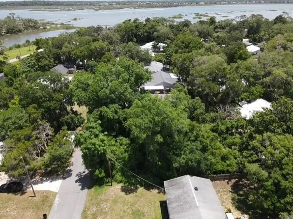 122 Mohegan Rd, Saint Augustine, FL 32086