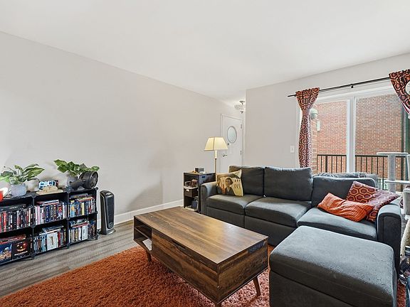 2nd image of 385 Ralph McGill Blvd NE