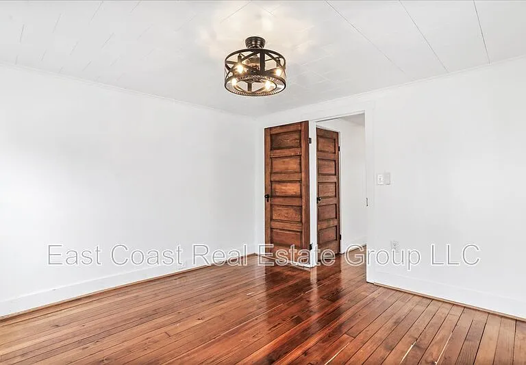 16 Woods Ln — Photo 23