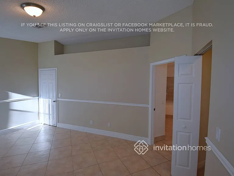 1900 NW 193rd Ave — Photo 10