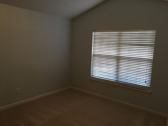 3rd image of 3221 Creek Path Ln