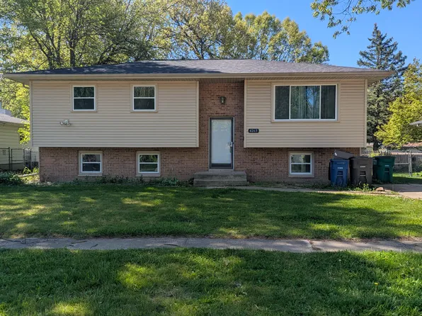 4263 E 27th Ln, Lake Station, IN 46405