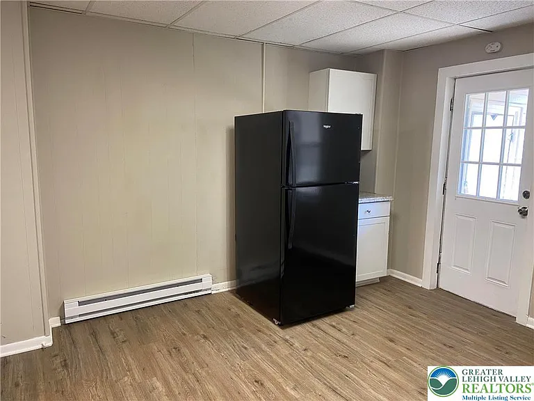 810 Pine St — Photo 10