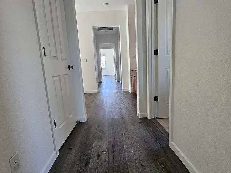 623 W Las Brisas Dr — Photo 38