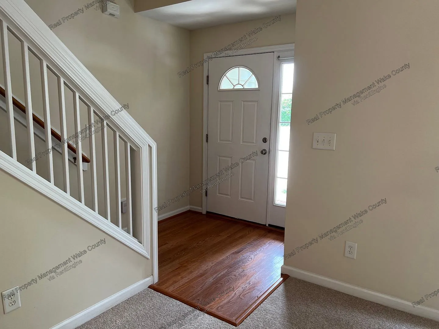 4 bed, 2.5 bath, 1660 sqft, $2,500 — Photo 3