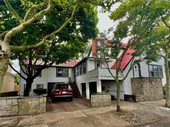 75-77 Garden City Avenue, Point Lookout, NY 11569