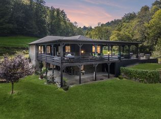 2658 Sycamore Valley Rd, Pleasant Shade, TN 37145