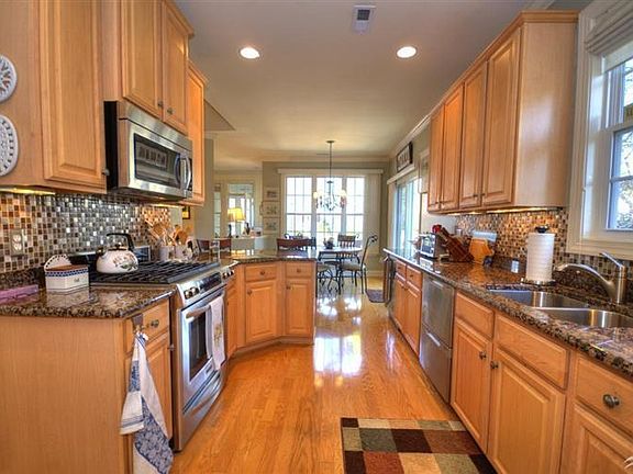 4th image of 2946 Moorings Way L#84