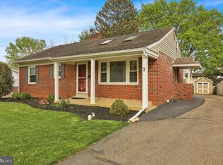7 Glenwood Ave, Lancaster, PA 17602