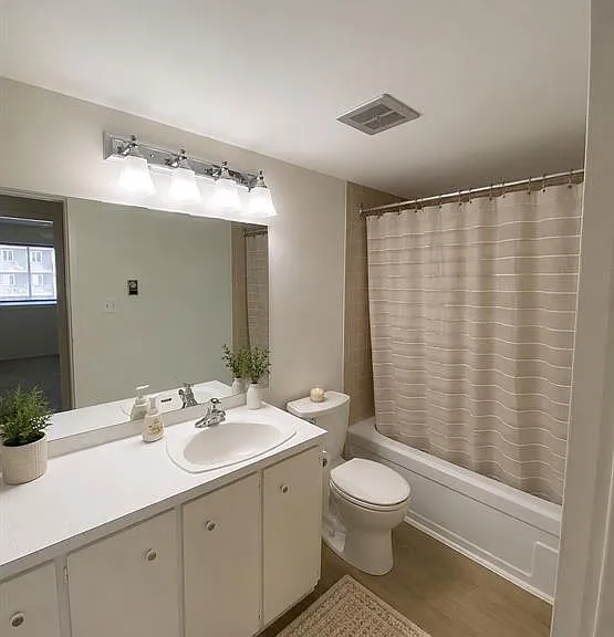 8591 Riverside Dr E #805 — Photo 8