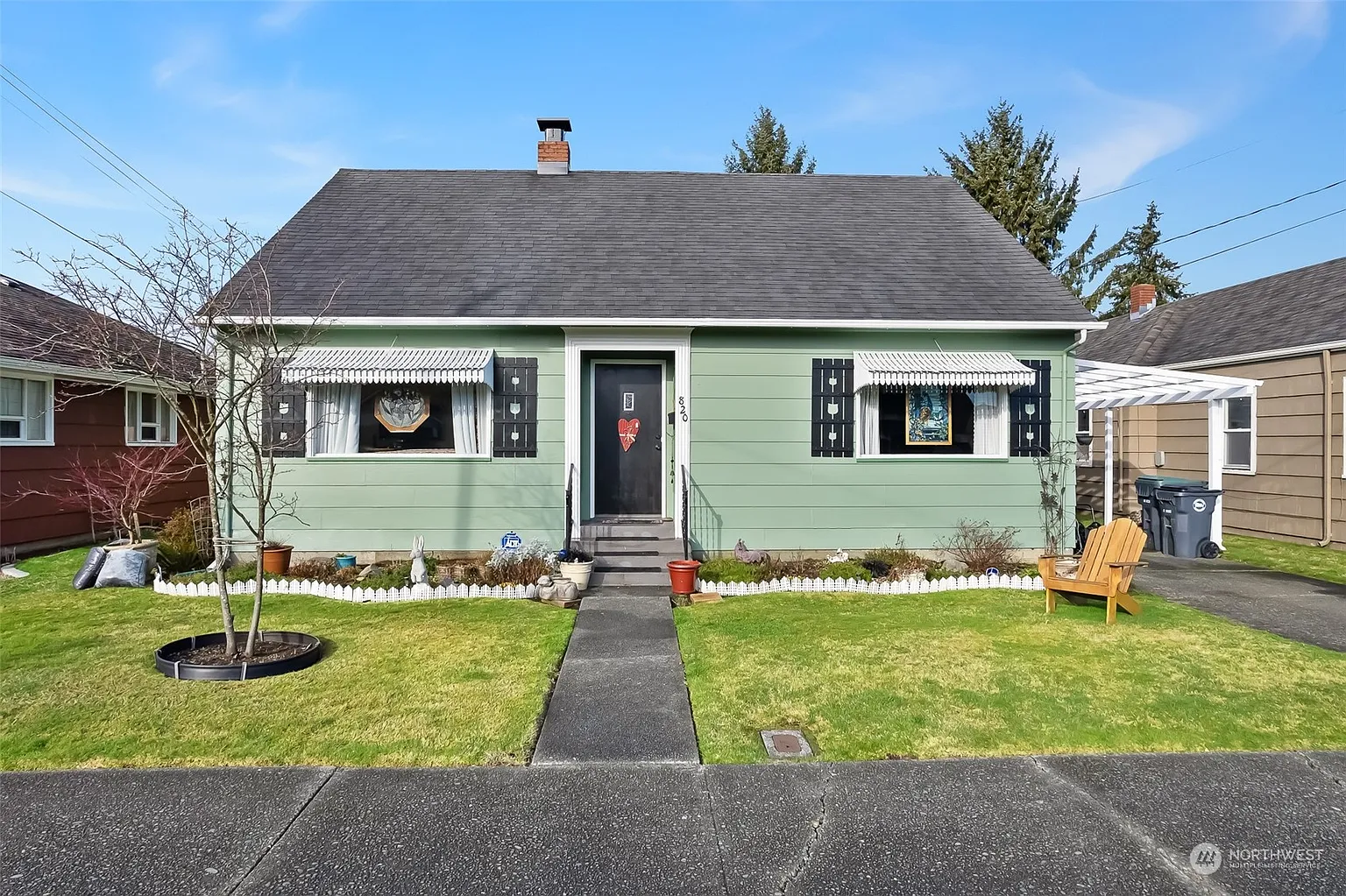 820 2nd Street photo 1