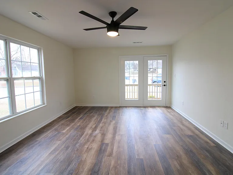 1145 Mechanics Way #1145 — Photo 3