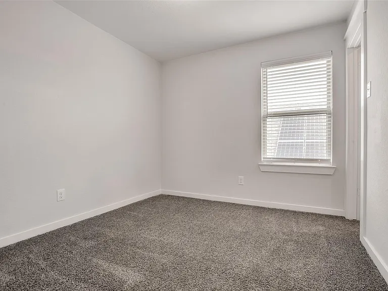 12723 Gallowhill Dr — Photo 16