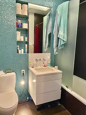 Rented by The KCI Group | media 30