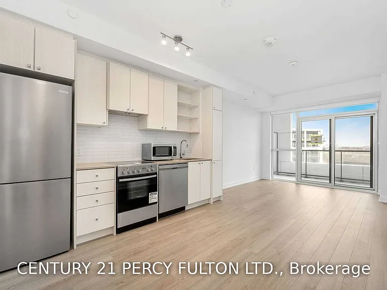 50 George Butchart Dr #612 — Photo 4