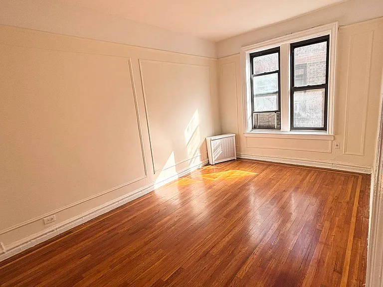 1793 Riverside Dr #6E — Photo 13