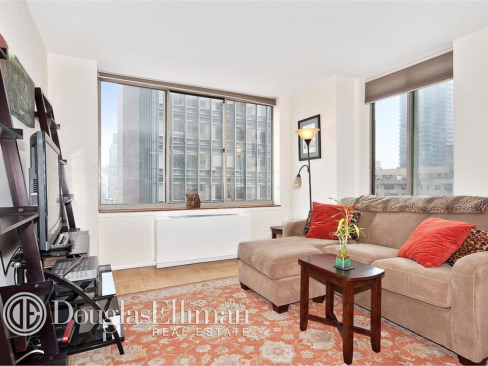 1st image of 232-236 E 47th St #18C